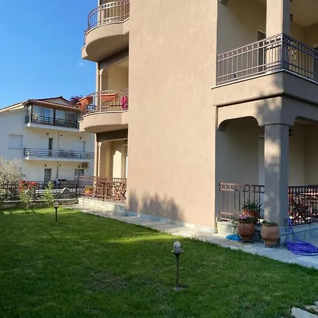 Διαμέρισμα Saint Stephen's At Meteora 2 *