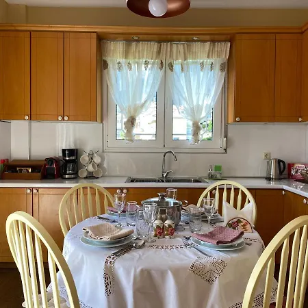 Saint Stephen's At Meteora 2 *